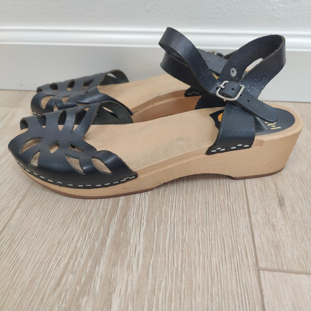 Swedish Hasbeens Womens Sandals 40 Black Leather Cutout Ankle Strap Clog Heel - Picture 7 of 10